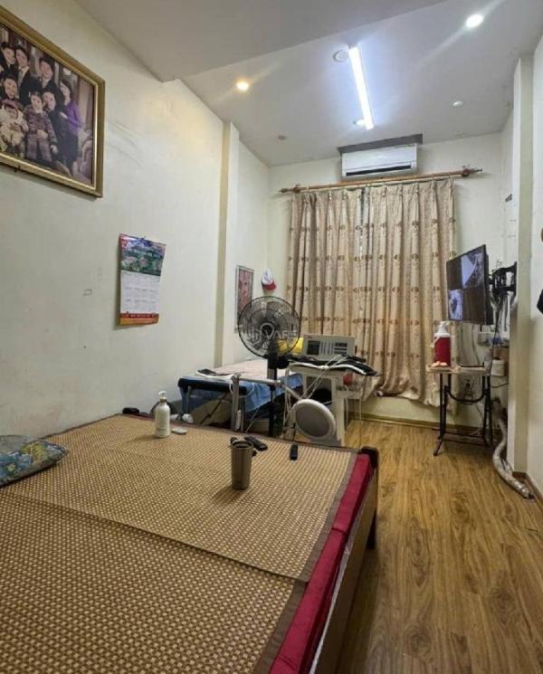 Nhà đẹp 5 tầng, 5 ngủ, phân lô ô tô, kinh doanh mỗ lao hà đông, giá 8,8 🏬 tỷ