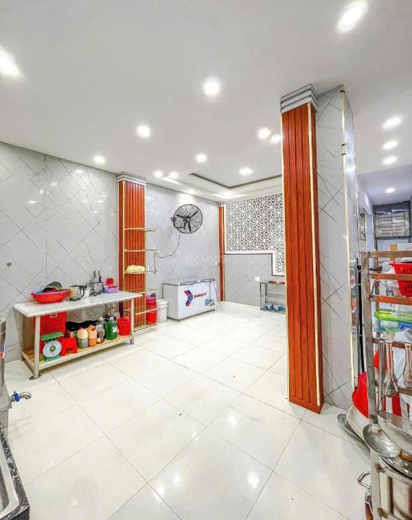 Cần bán Nhà mặt phố 110m²