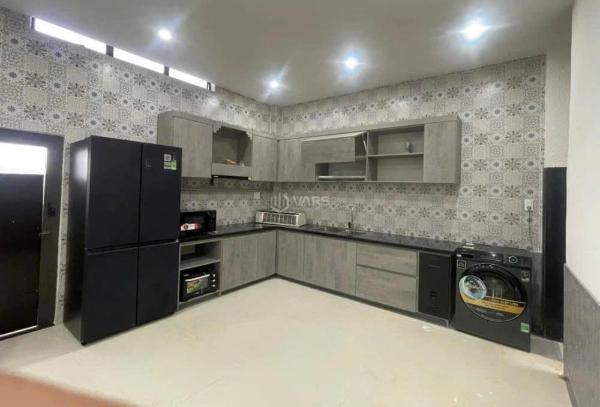 Chủ cần bán Nhà mặt phố 80m²