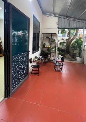 Bán Nhà mặt phố 171m²