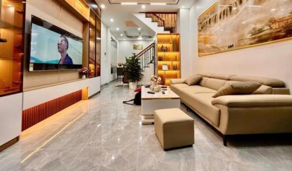 Cần bán Nhà trong hẻm 38m²