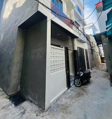 Cần bán Nhà trong hẻm 45m²