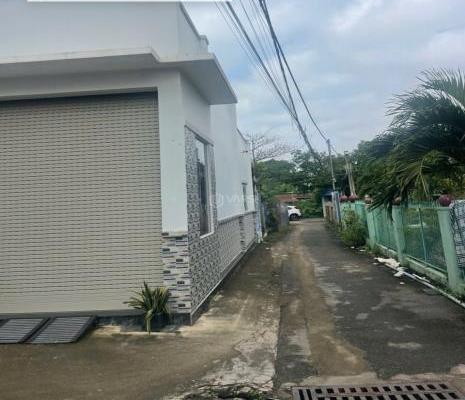 Bán gấp nhà sổ 💥 riêng phường bửu hoà dt 80m2 giá 2tỷ500