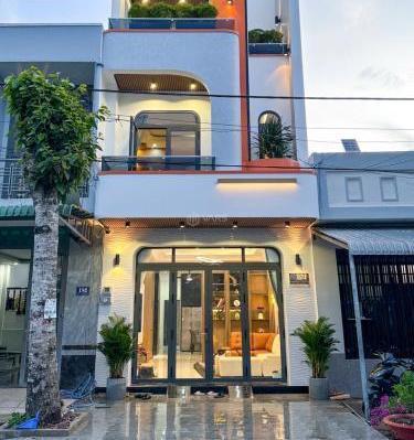 ✅BÁN NHÀ 1TRỆT 2LẦU MỚI HOÀN 🏬 THIỆN FULL NỘI THẤT CAO CẤP D4 KHU HỒNG LOAN