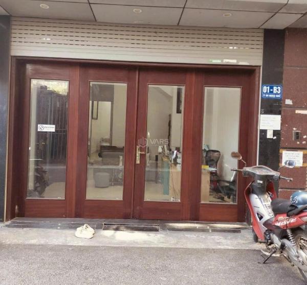 Cho thuê mặt bằng kinh doanh, văn phòng tầng 1 phố trần quốc hoàn, 🏤 cầu giấy