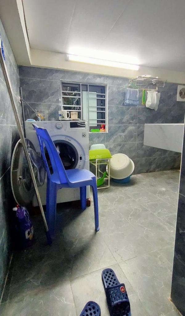 Bán nhà tập thể tân mai-kim đồng, tầng 1, 60m2 x 2pn, ô tô đỗ, 👍 full nội thất