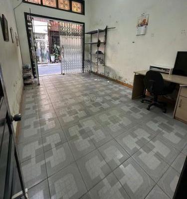 Cho thuê nhà đường 800A - Nghĩa Đô, Cầu Giấy 47m ☘ x 3T giá 15 triệu, Ô TÔ - KINH DOANH