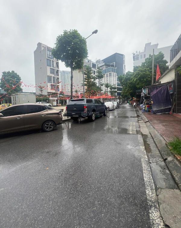 Cực gấp phân lô ô tô tránh vỉa hè 2 mặt thoáng 82m2 mt 5m giá 13 🏚️ tỷ