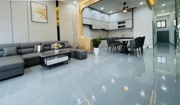 Chủ cần bán Nhà trong hẻm 90m²