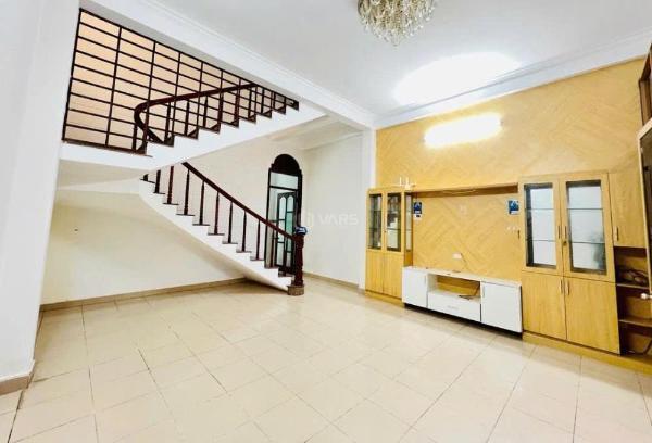 Chủ cần bán Nhà mặt phố 71m²