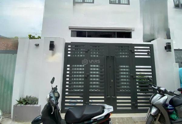 Nhà 2 tầng xây mới 100 dt 5 🆘 45m x 10m 63m² tỉnh lộ 10 bình tân