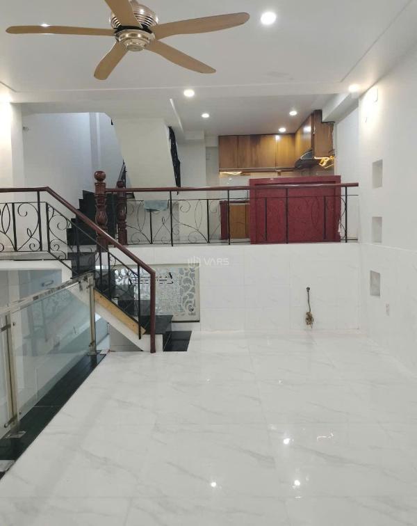 Bán Nhà trong hẻm 50m²