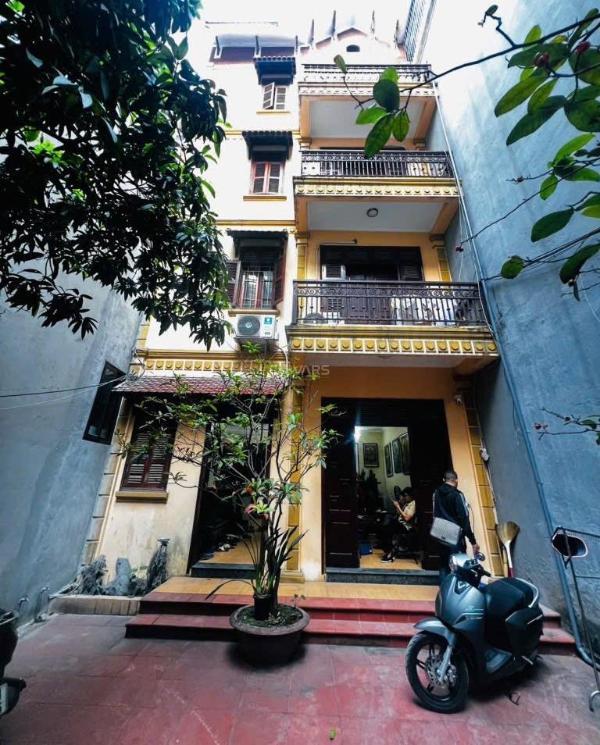 Chủ cần bán Nhà mặt phố 50m²