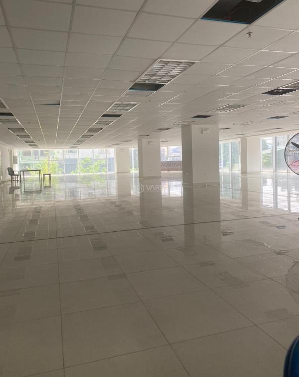 Cho ☘ thuê 800m2 mặt phố chân đế chung cư tầng 1 2 làm trường mầm non - hoàng mai