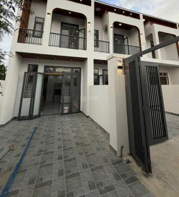 Cần bán Nhà mặt phố 82m²