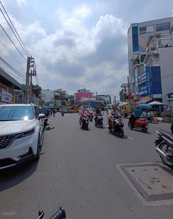 Gần chợ bà chiểu - hàng xóm quận 1, bán nhà 🏢 3 lầu, hxh đường bùi hữu nghĩa p2