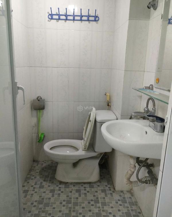 Bán 🏢 gấp giá rẻ căn hộ tập thể, giải phong 11m/50m, tầng1, mặt tiền 3.4m, 2.07 tỷ