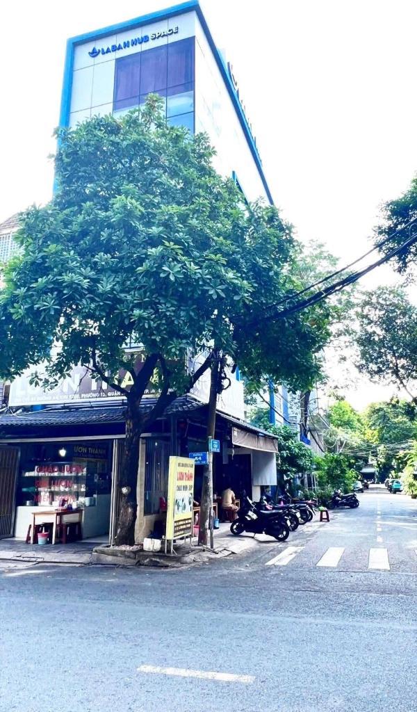 Cực hiếm toà nhà 2 mặt tiền đường lớn khu k300 🌊 sang nhất q.tân bình