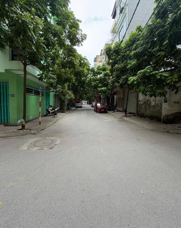 Bán đất tặng nhà cấp 4, khu phân lô văn quán, ô tô tránh, vỉa hè ☘ 47m2 giá 14 tỷ