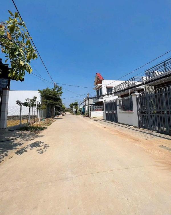 Giá chỉ hơn 1 tỷ giá cực tốt cho 🏤 lô đất tiềm năng như thế này