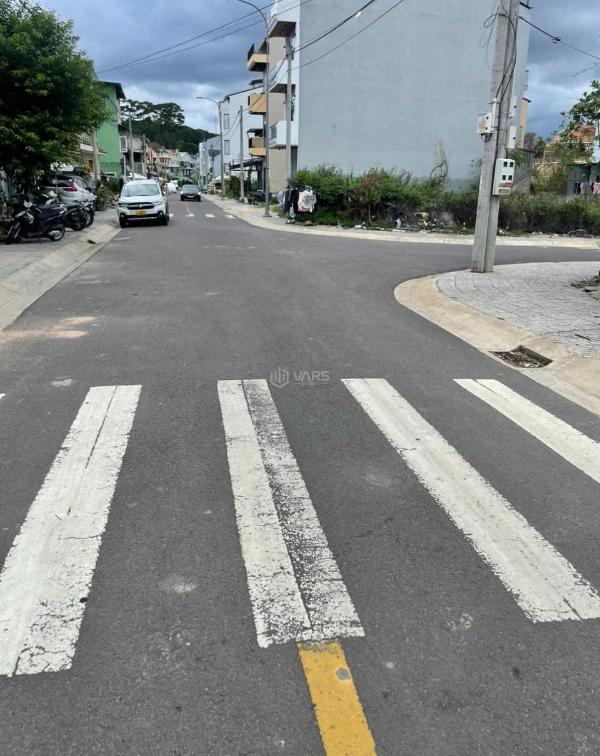 Bán đất liên kế khu dân cư phạm hồng thái đà lạt cách hồ xuân 🏣 hương 5p đi bộ