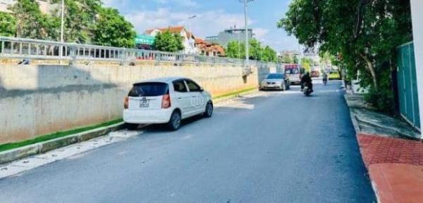 Bán nhà C4 MẶT PHỐ 🏚️ Âu Cơ, trong Đê, ngay Xuân Diệu, xe tải tránh 60m2 MT 5m chỉ 24 tỷ