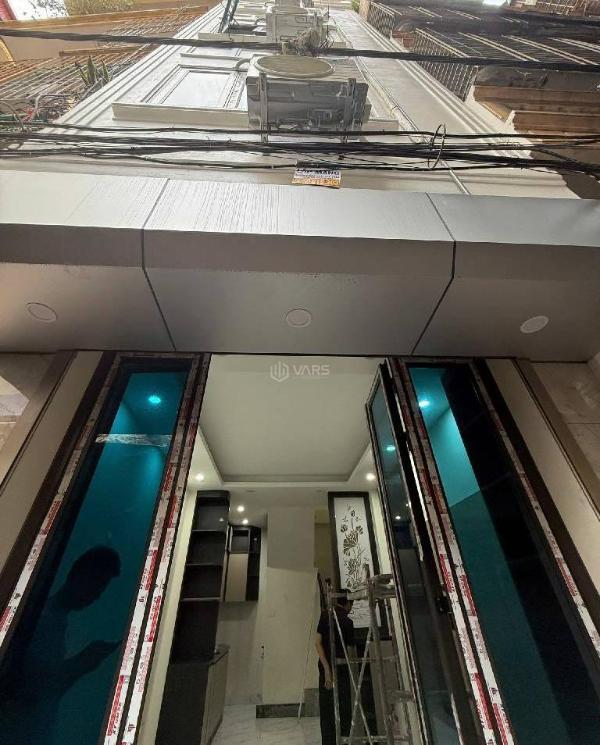 Bán nhà p. kim giang, hn, dt 27 m2,5 🌊 tầng, giá bán 7.35 tỷ 🔥mô tả: ☀️ nhà khu v