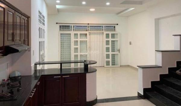 Bán Nhà mặt phố 153m²