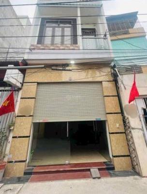 Cần bán Nhà trong hẻm 69m²