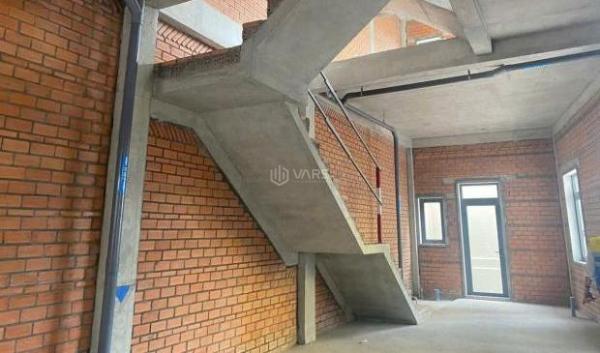 Bán nhà mặt phố Bcons Uni Valley, 🏣 12 tỷ, 94m2, 4PN, 3WC, Dĩ An, Bình Dương