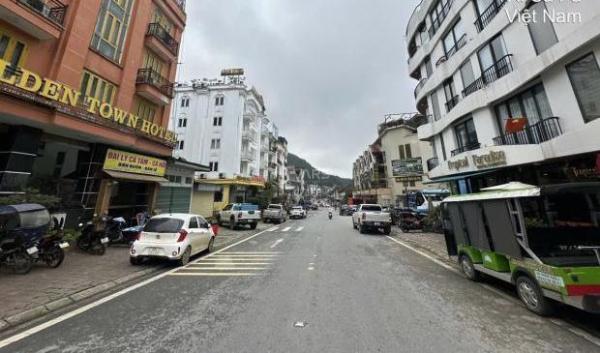 Hàng víp đường N1 trung tâm chợ 🏬 Sapa Đường Nguyễn Đăng Khuê Mặt tiền 5m x 17 =90m2 phun