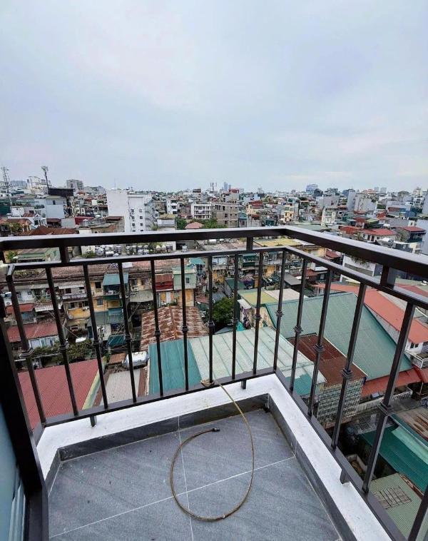 Văn chương 8 tầng thang máy vỉa hè rộng kinh doanh đỉnh dòng 🌊 tiền mạnh