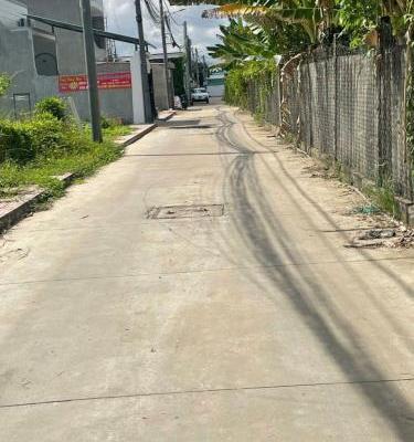 Cần bán Nhà trong hẻm 98m²