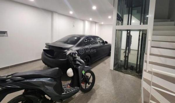 Cần bán Nhà trong hẻm 56m²