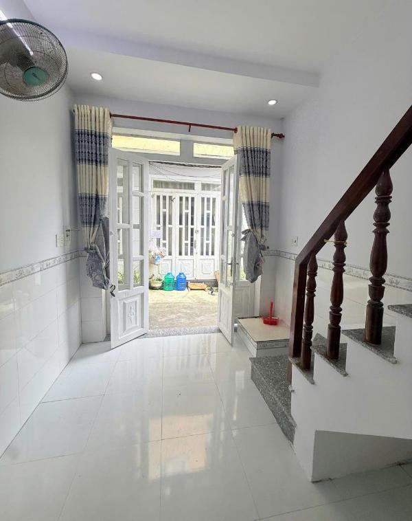 Nhà chính 💥 chủ hóc môn sổ riêng bán gấp giá 350tr