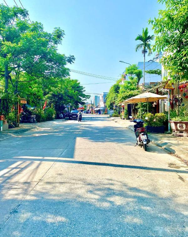 Đất 🏡 nam phước- sát ủy ban huyện- gần chợ- 90m2 đường oto- giá 7xx