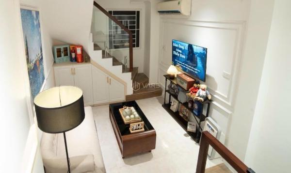 🔥siêu phẩm tôn đức thắng, 50m ra phố, không 👍 qh, 5 tầng, full nội thất 5 sao