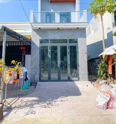 Bán nhà (4x22m)88m2 đường Huỳnh Hữu Trí, sát bên 🏚️ Chợ Bình Chánh giá 790 triệu