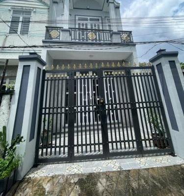 Cần bán Nhà trong hẻm 67m²