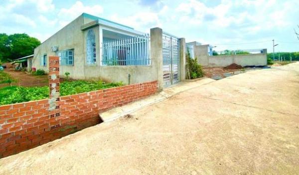 Cần bán Đất nền riêng lẻ 200m²