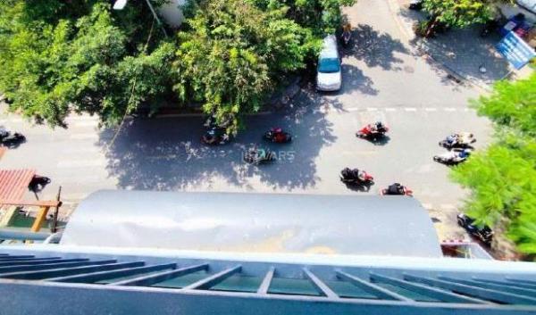 Chủ cần bán Nhà trong hẻm 65m²