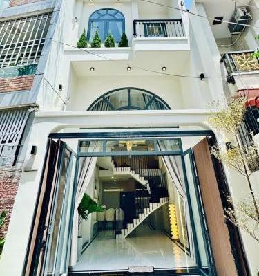 Bán Nhà mặt phố 68m²