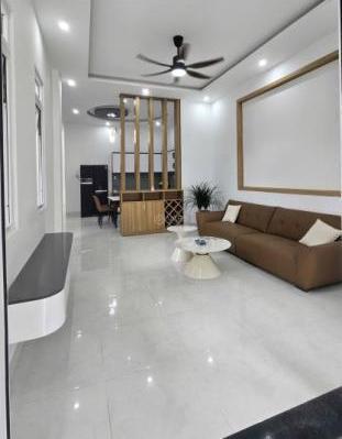 Nhà 1 🏣 Mê Mặt Tiền Nguyễn Phúc Chu Full Nội Thất Cao Cấp 7X16M 3,9 Tỷ Quỳnh Anh