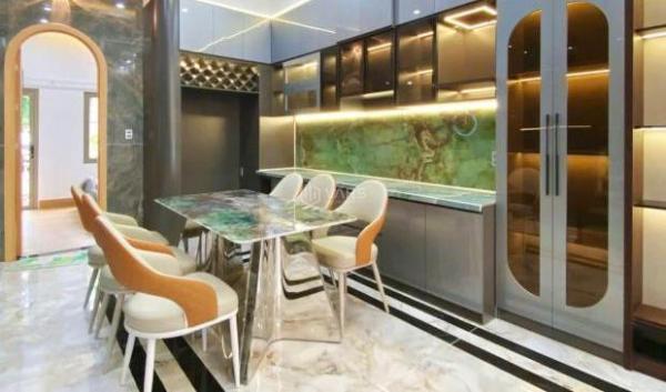 Chủ cần bán Nhà mặt phố 100m²