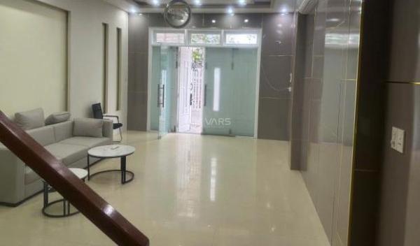 Bán Nhà mặt phố 100m²