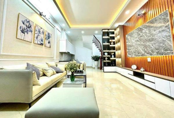 Cần bán Nhà mặt phố 84m²