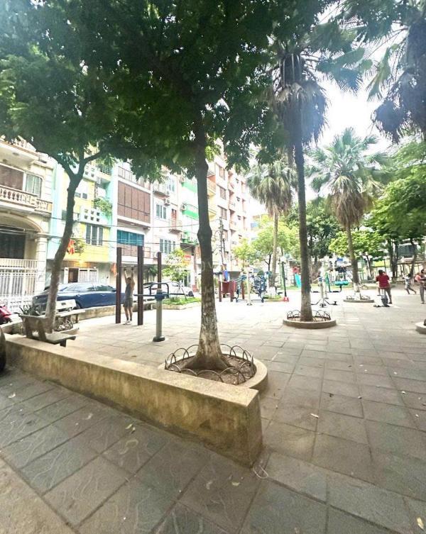 Bán nhà phố nguyễn ngọc vũ 50m² x 5 tầng, mt 4m, giá 26 tỷ ô tô tránh, vỉa 🏦 hè