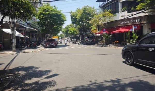 Cần bán Nhà mặt phố 90m²