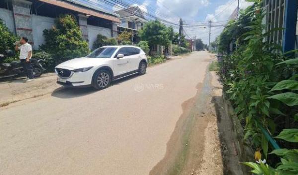 Bán Nhà mặt phố 920m²