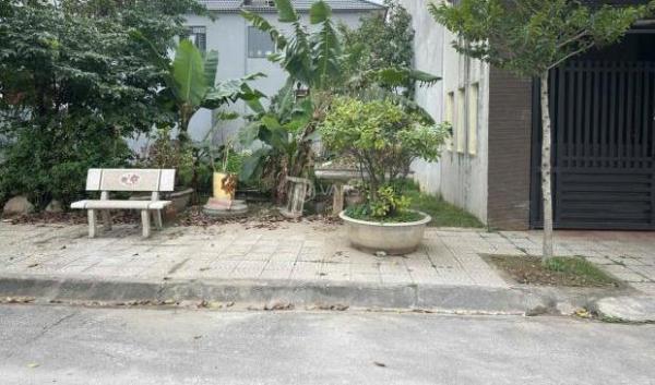 Chủ cần bán Đất nền riêng lẻ 92m²